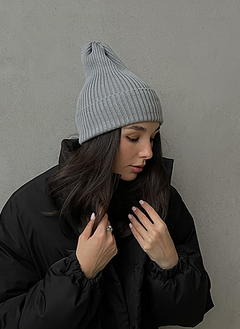 Шапка из шерсти Серый