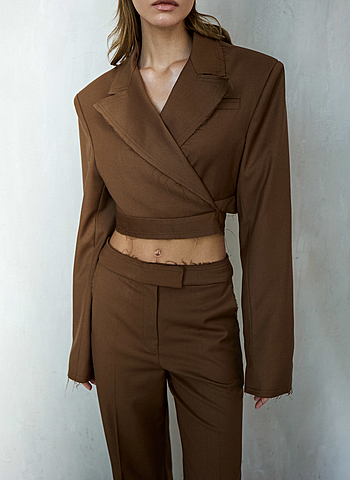 Укороченный жакет на запах Коричневый